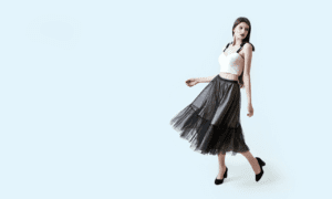 How to Style a Metallic Maxi Skirt